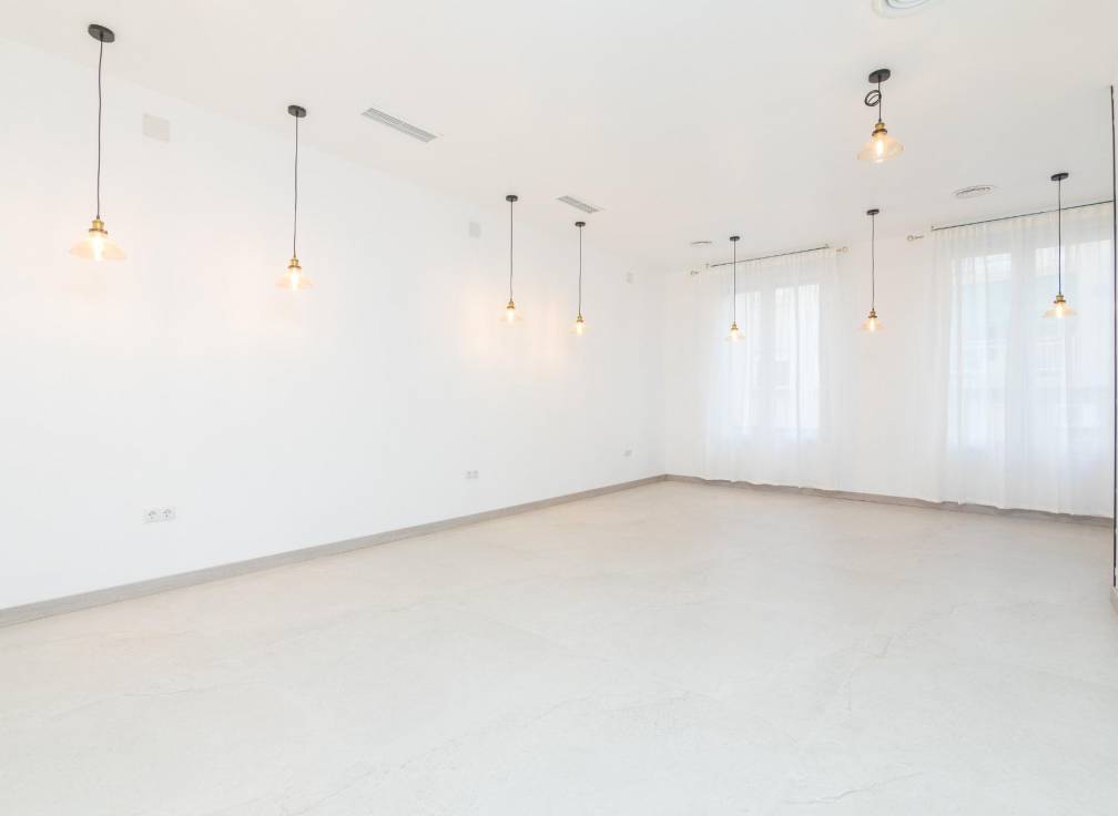 Resale - Flat - Elche - Reina Victoria-Miguel Hernández