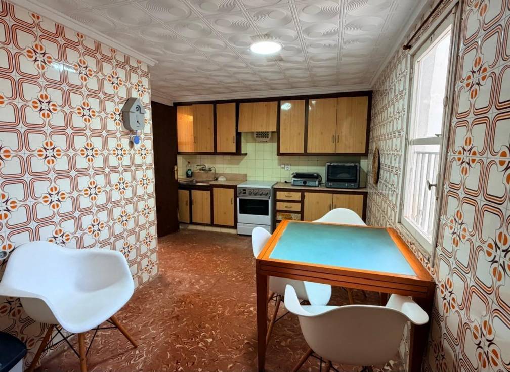 Resale - Flat - Elche - Reina Victoria-Miguel Hernández