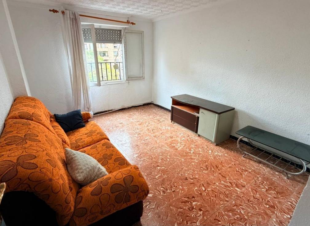 Resale - Flat - Elche - Reina Victoria-Miguel Hernández