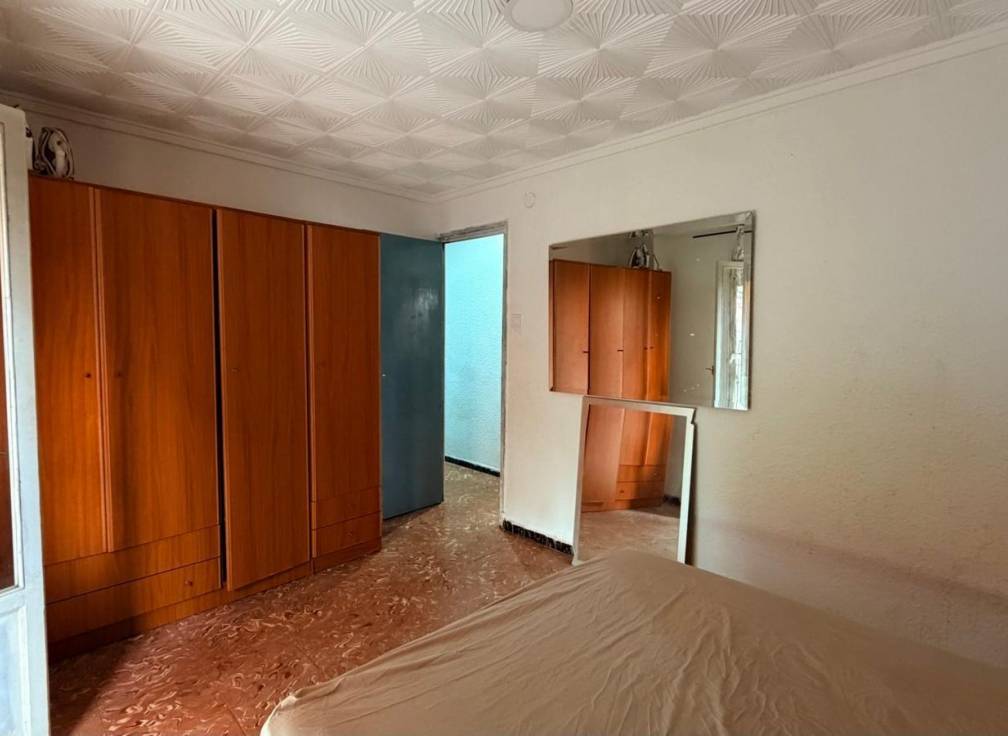 Resale - Flat - Elche - Reina Victoria-Miguel Hernández