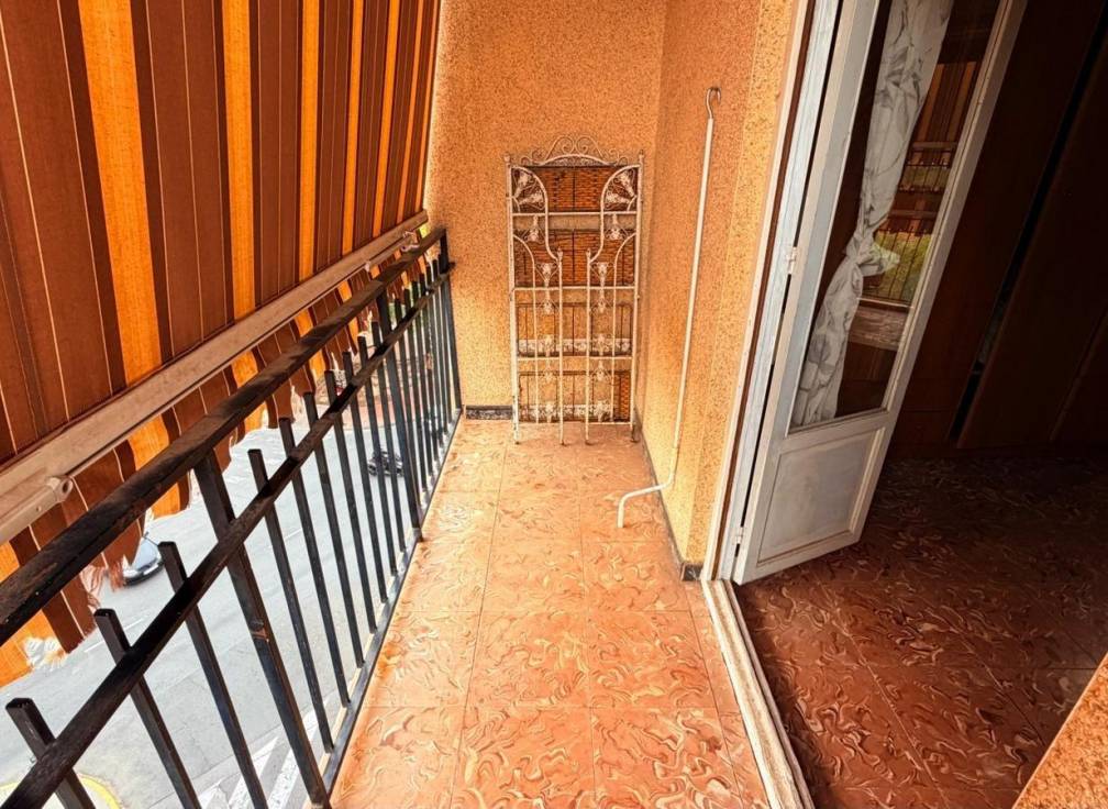 Resale - Flat - Elche - Reina Victoria-Miguel Hernández