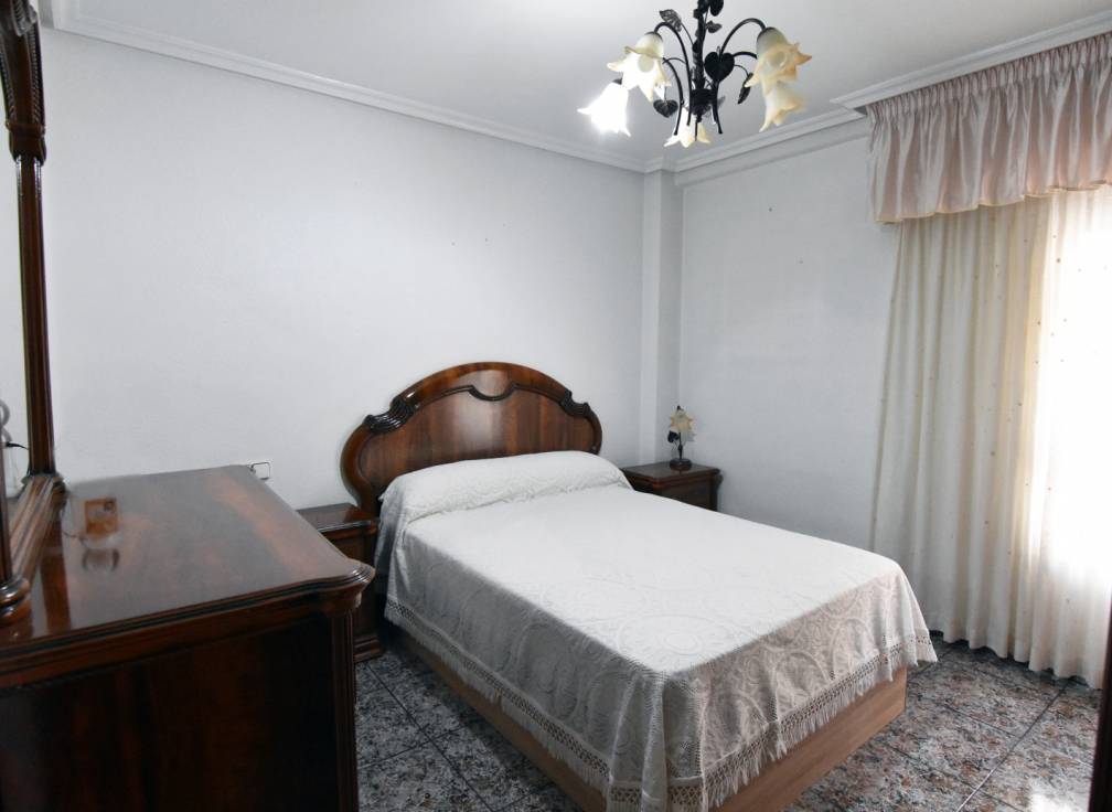 Resale - Flat - Elche - San Crispín