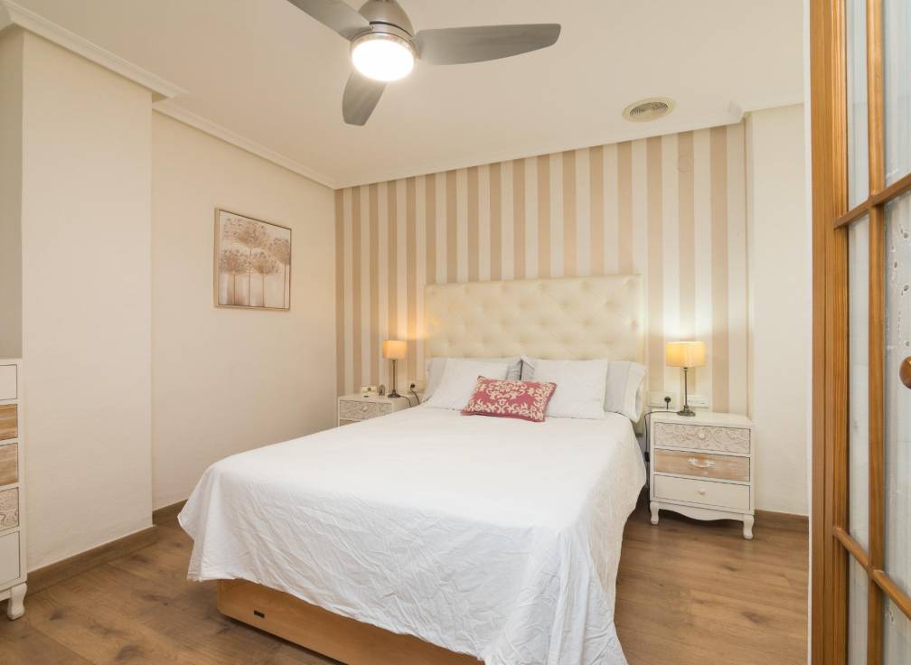 Resale - Flat - Elche - Torreta - Portalada