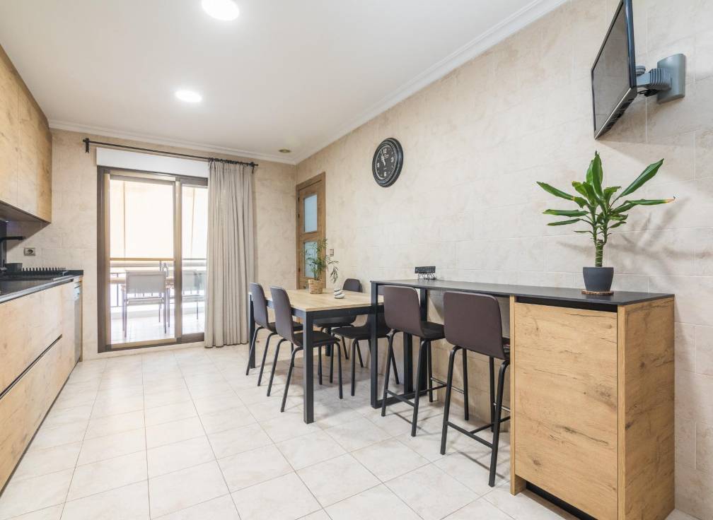 Resale - Flat - Elche - Torreta - Portalada