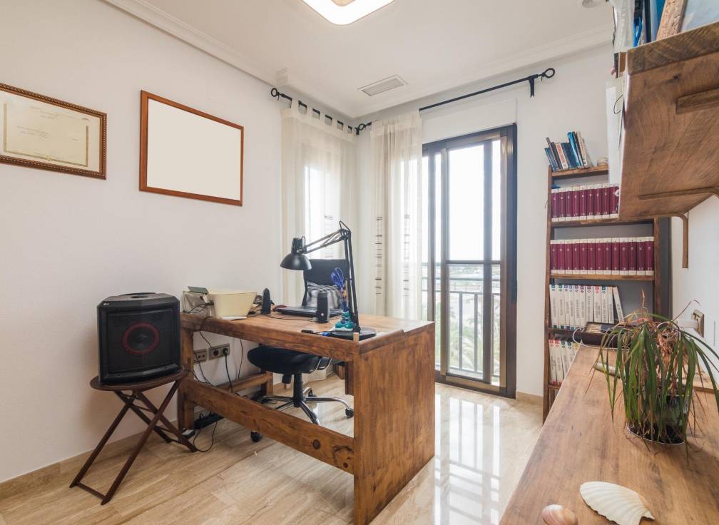 Resale - Flat - Elche - Torreta - Portalada