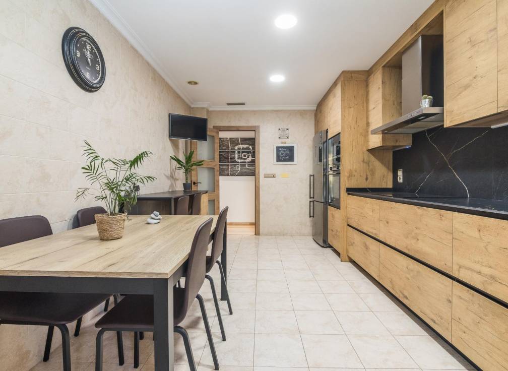 Resale - Flat - Elche - Torreta - Portalada