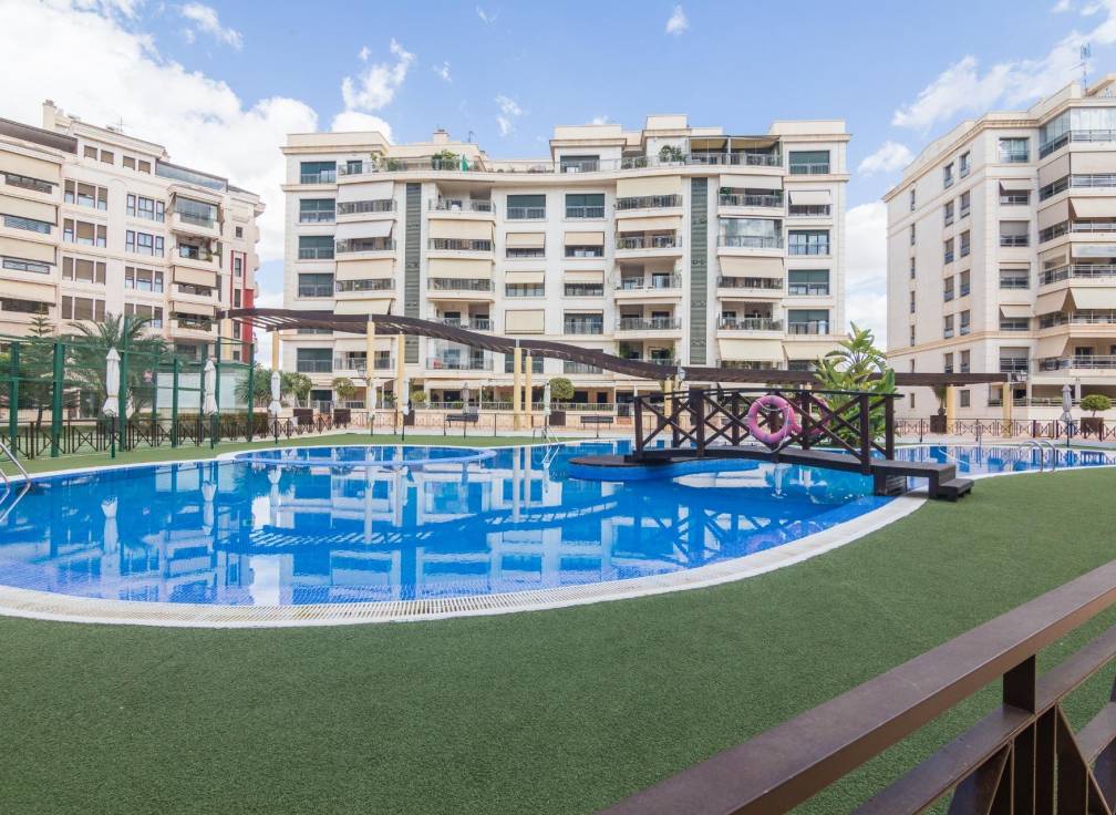 Resale - Flat - Elche - Torreta - Portalada