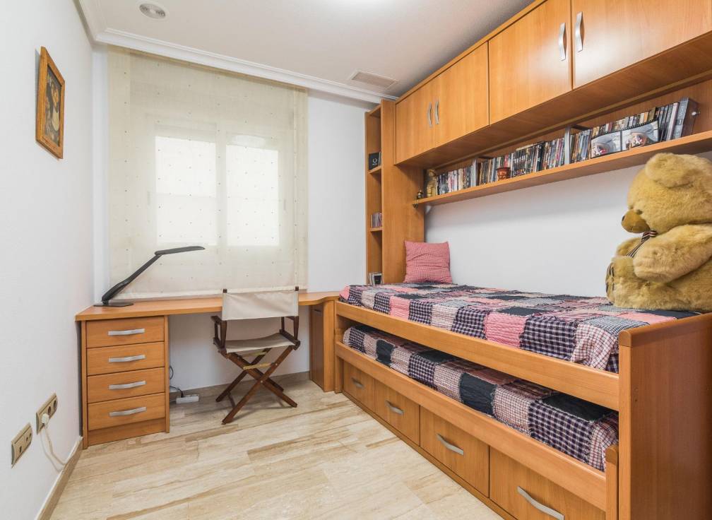 Resale - Flat - Elche - Torreta - Portalada