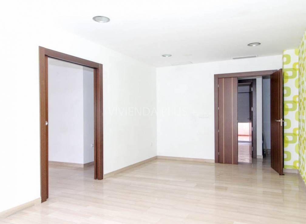 Resale - Flat - Elda - Centro