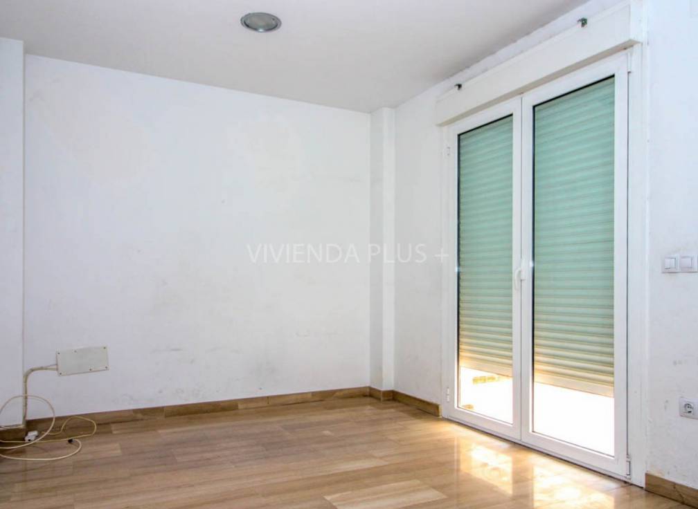 Resale - Flat - Elda - Centro