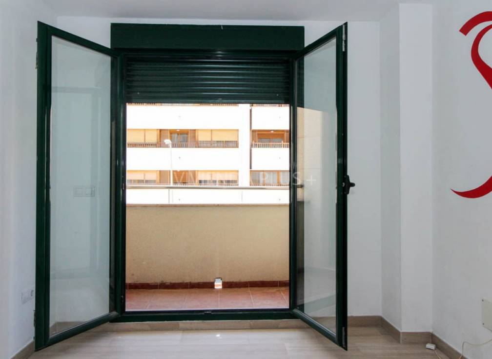 Resale - Flat - Elda - Centro