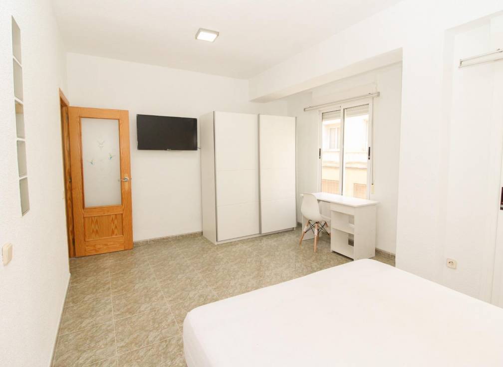 Resale - Flat - Elda - Gran avenida