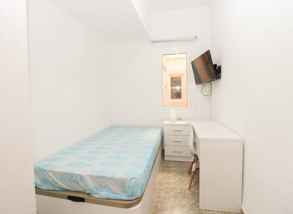 Resale - Flat - Elda - Gran avenida