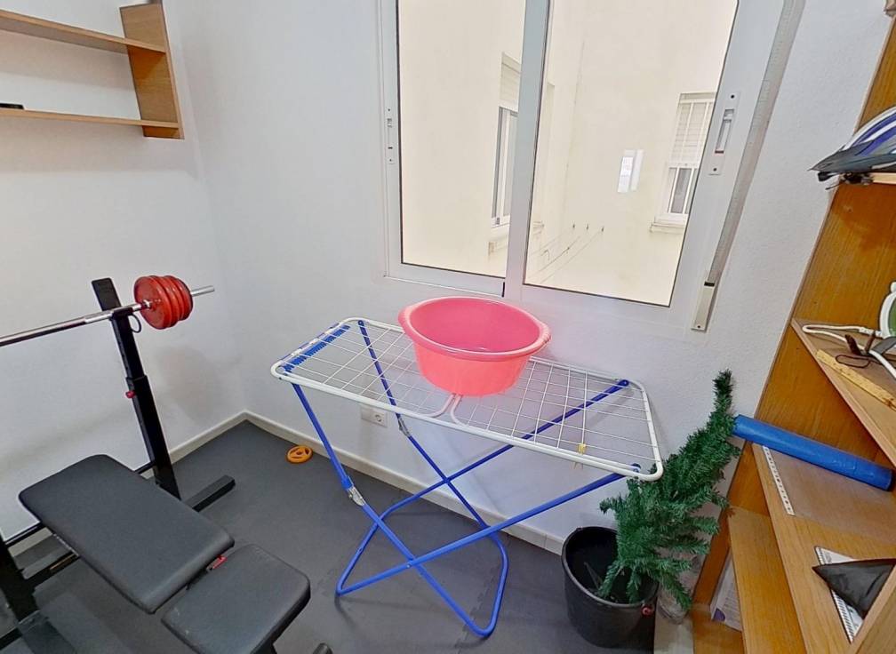 Resale - Flat - La hoya - Centro