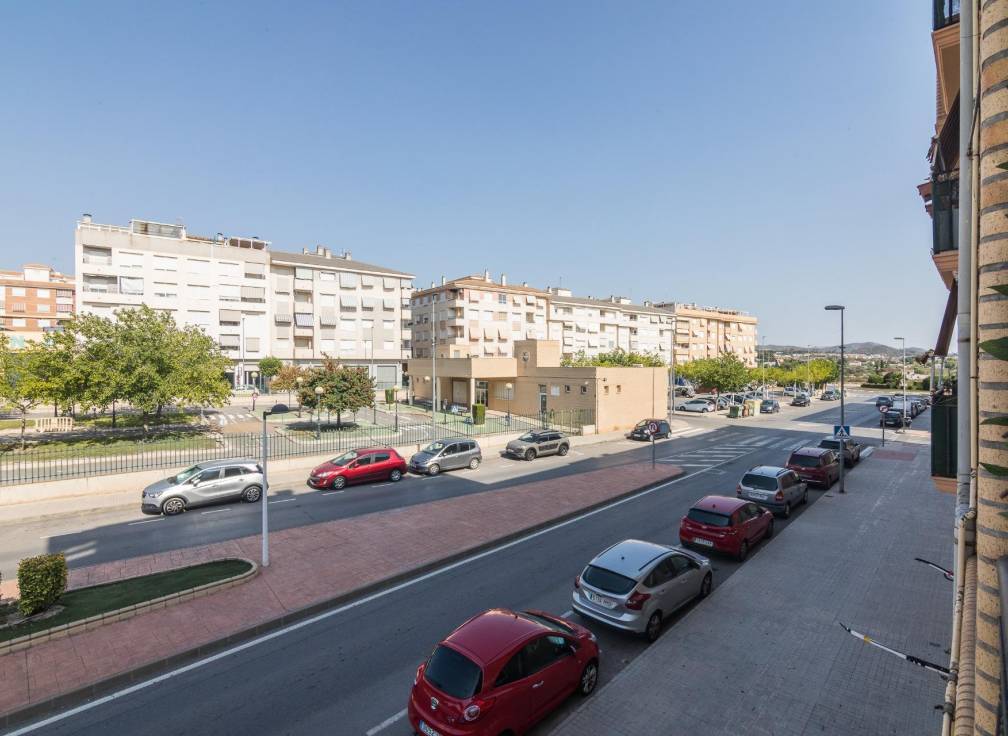 Resale - Flat - Petrer