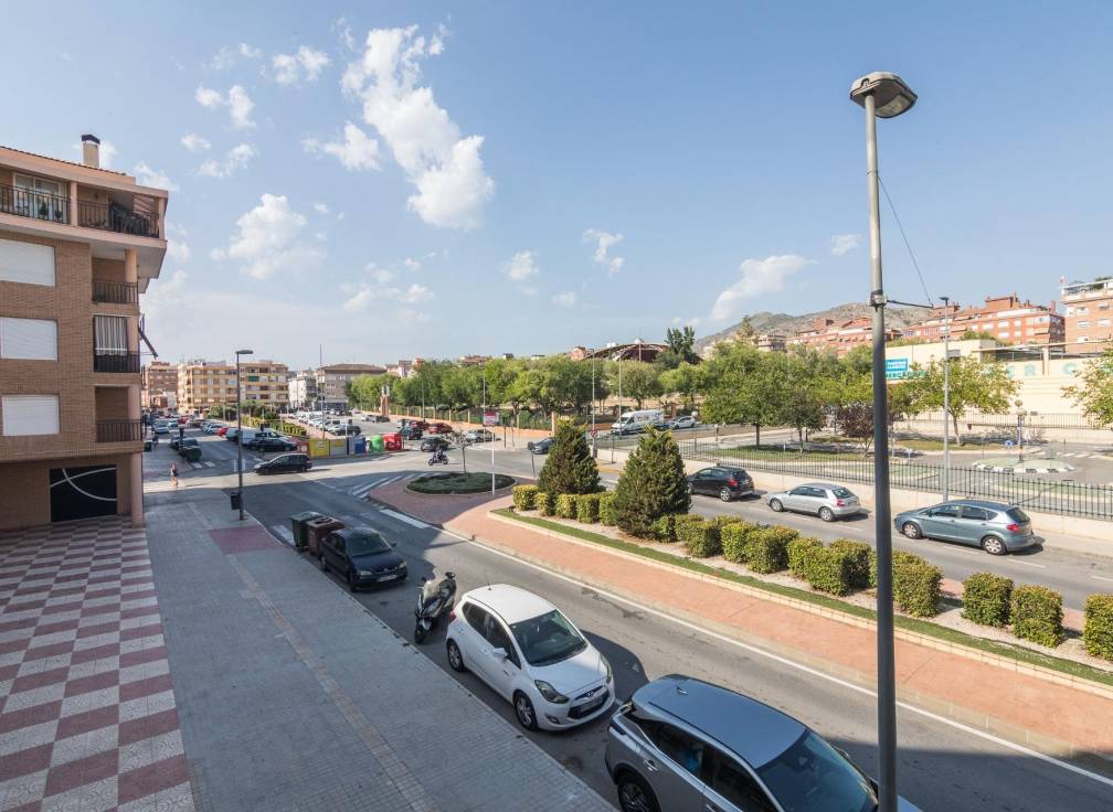 Resale - Flat - Petrer