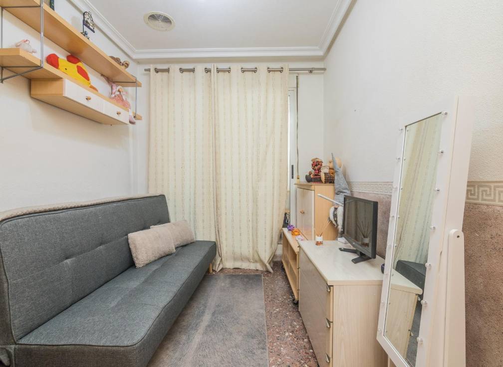 Resale - Flat - Petrer