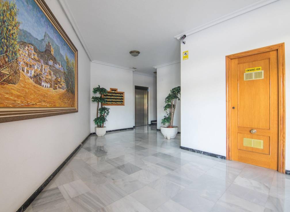 Resale - Flat - Petrer