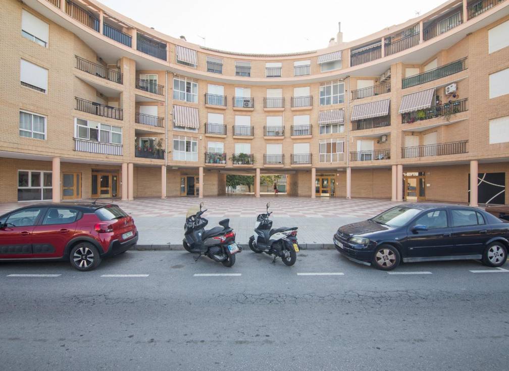 Resale - Flat - Petrer