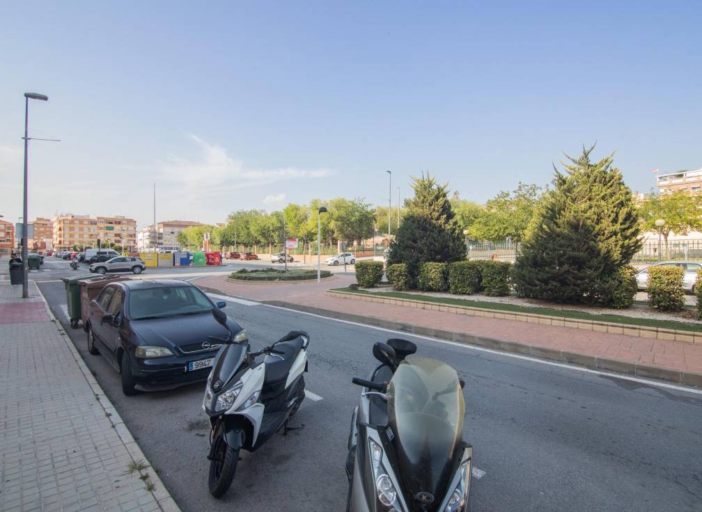 Resale - Flat - Petrer