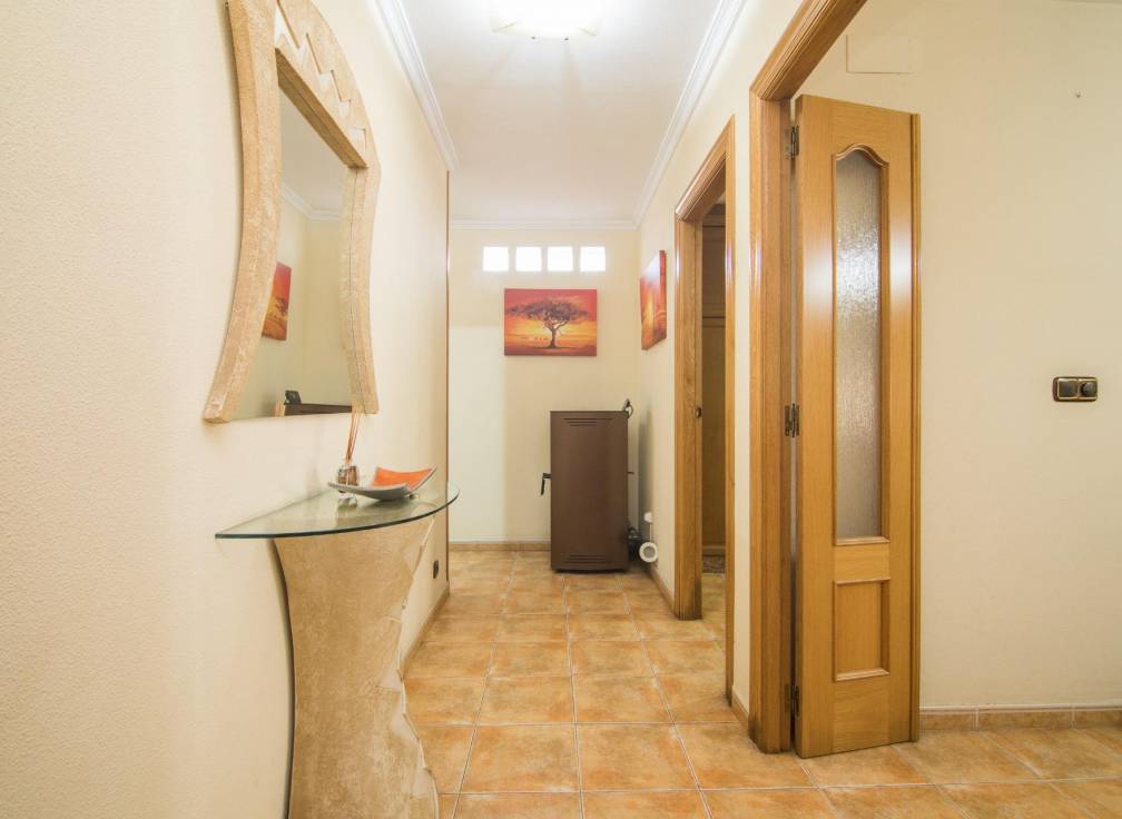 Resale - Flat - Pinoso - Comunidad valenciana