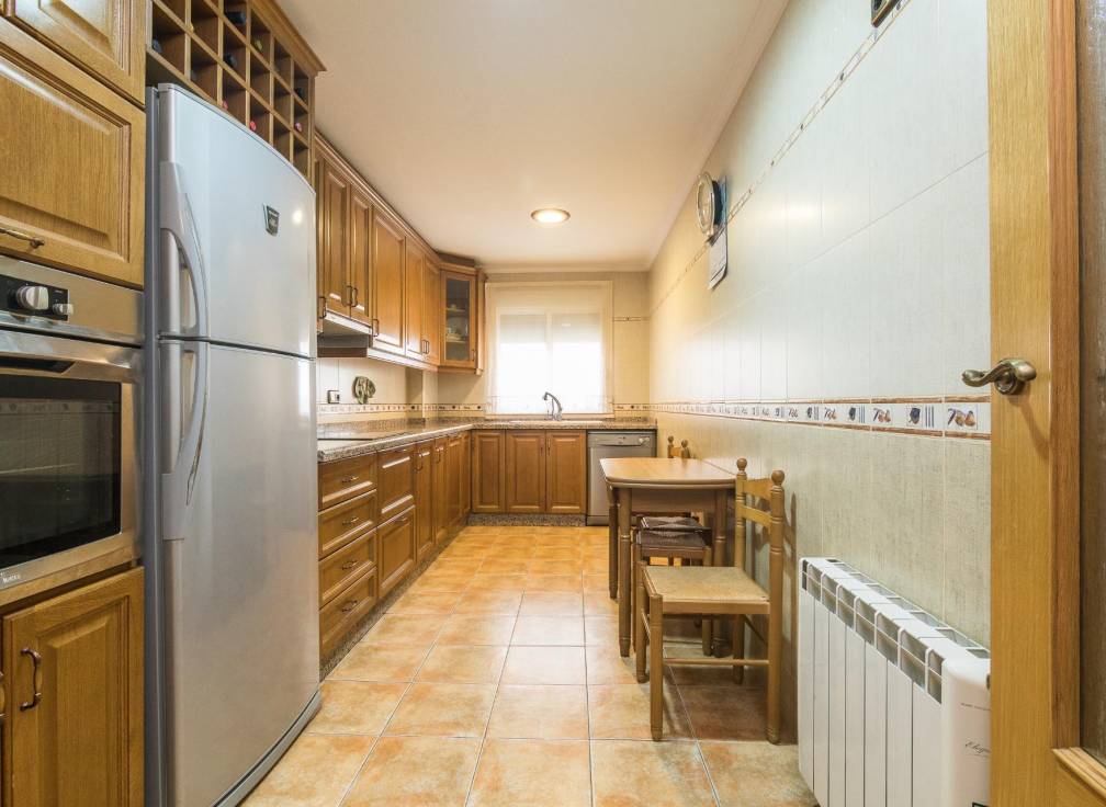 Resale - Flat - Pinoso - Comunidad valenciana