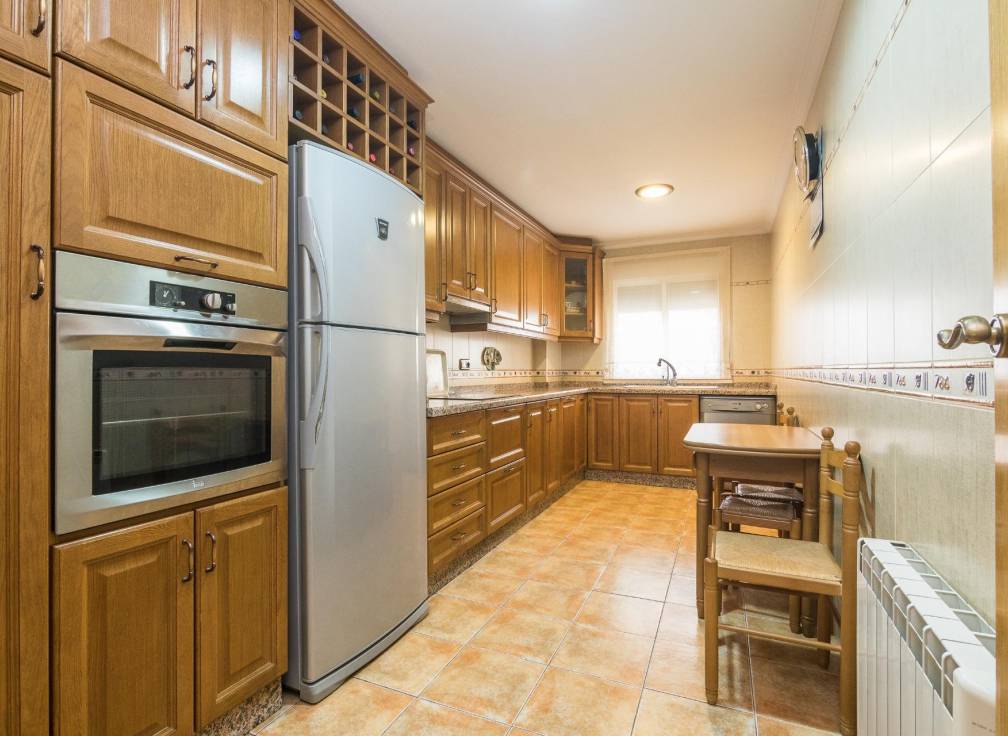 Resale - Flat - Pinoso - Comunidad valenciana