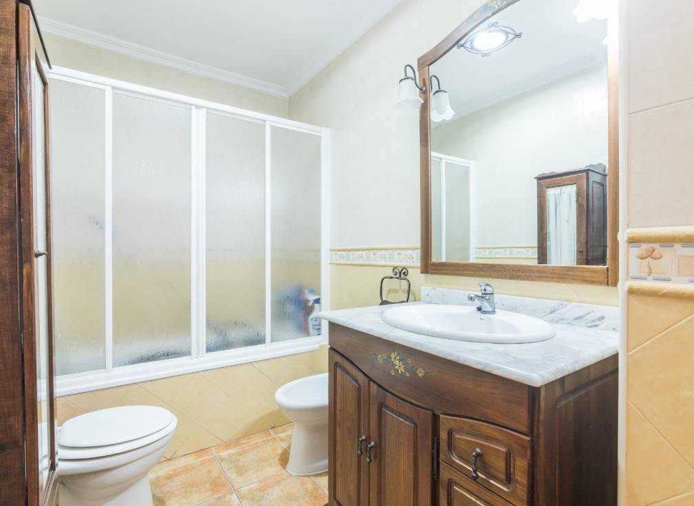 Resale - Flat - Pinoso - Comunidad valenciana