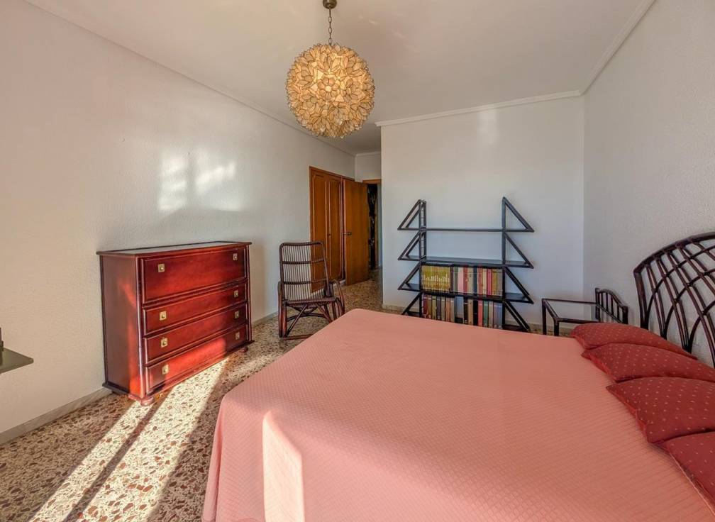 Resale - Flat - Santa Pola - Calas de Santiago Bernabeu