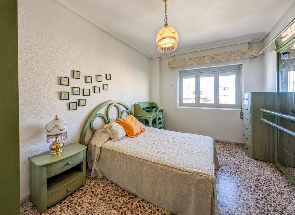 Resale - Flat - Santa Pola - Calas de Santiago Bernabeu