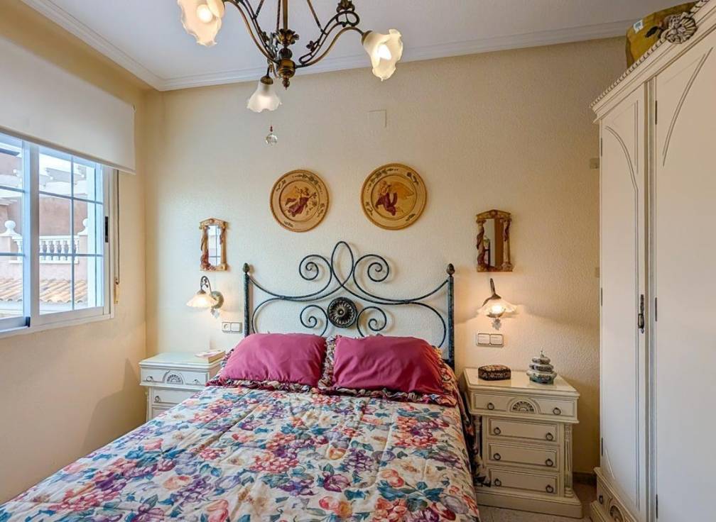 Resale - Flat - Santa Pola - Calas de Santiago Bernabeu