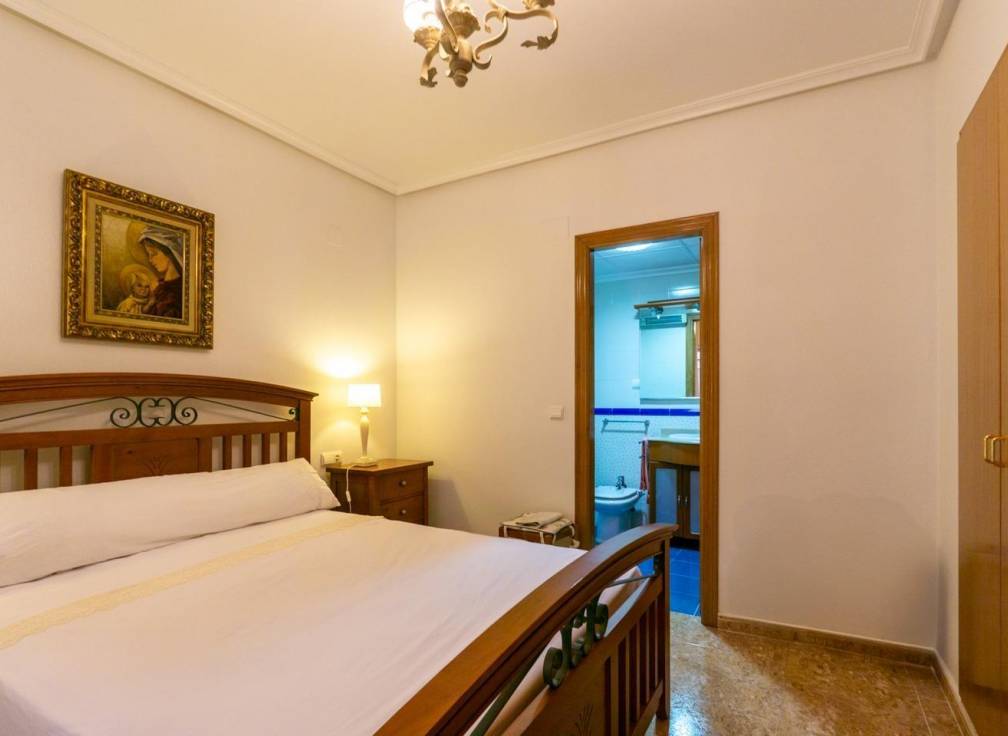 Resale - Flat - Santa Pola - Centro