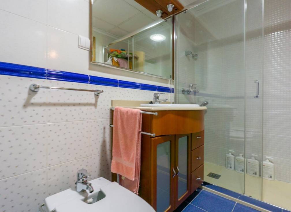 Resale - Flat - Santa Pola - Centro