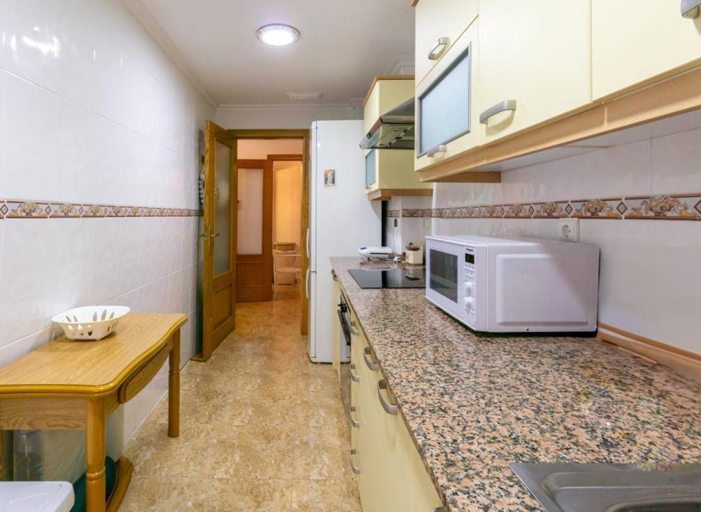 Resale - Flat - Santa Pola - Centro