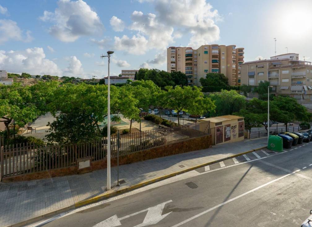 Resale - Flat - Santa Pola - Centro