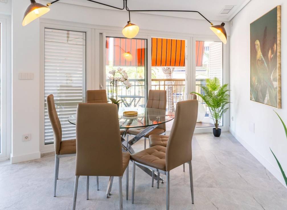 Resale - Flat - Santa Pola - Centro