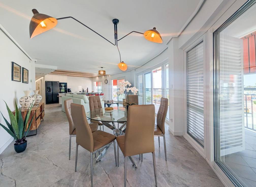 Resale - Flat - Santa Pola - Centro