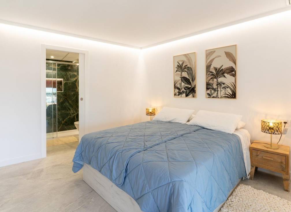 Resale - Flat - Santa Pola - Centro