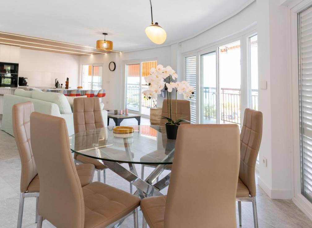 Resale - Flat - Santa Pola - Centro