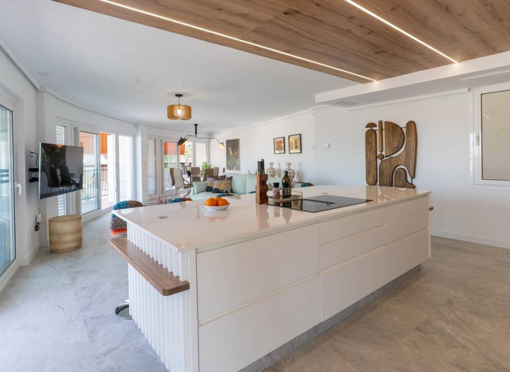 Resale - Flat - Santa Pola - Centro