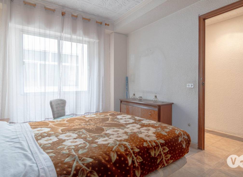 Resale - Flat - Santa Pola - Centro