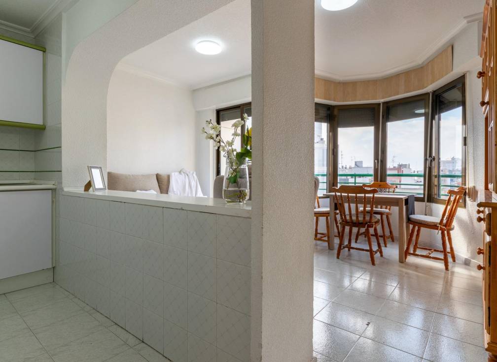 Resale - Flat - Santa Pola - Centro