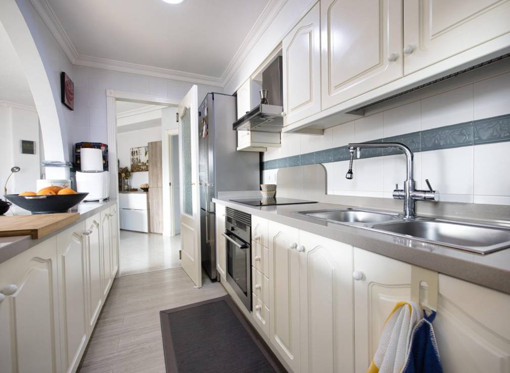 Resale - Flat - Santa Pola - Centro