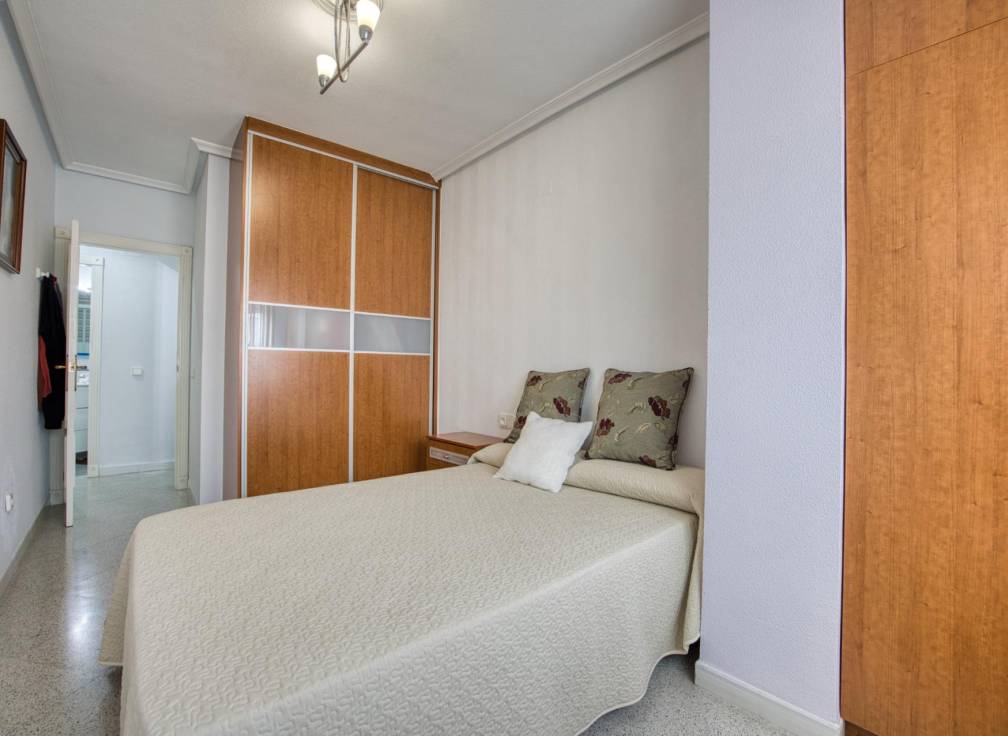 Resale - Flat - Santa Pola - Centro