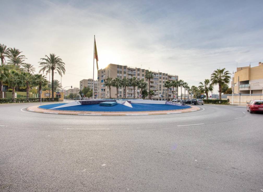 Resale - Flat - Santa Pola - Centro