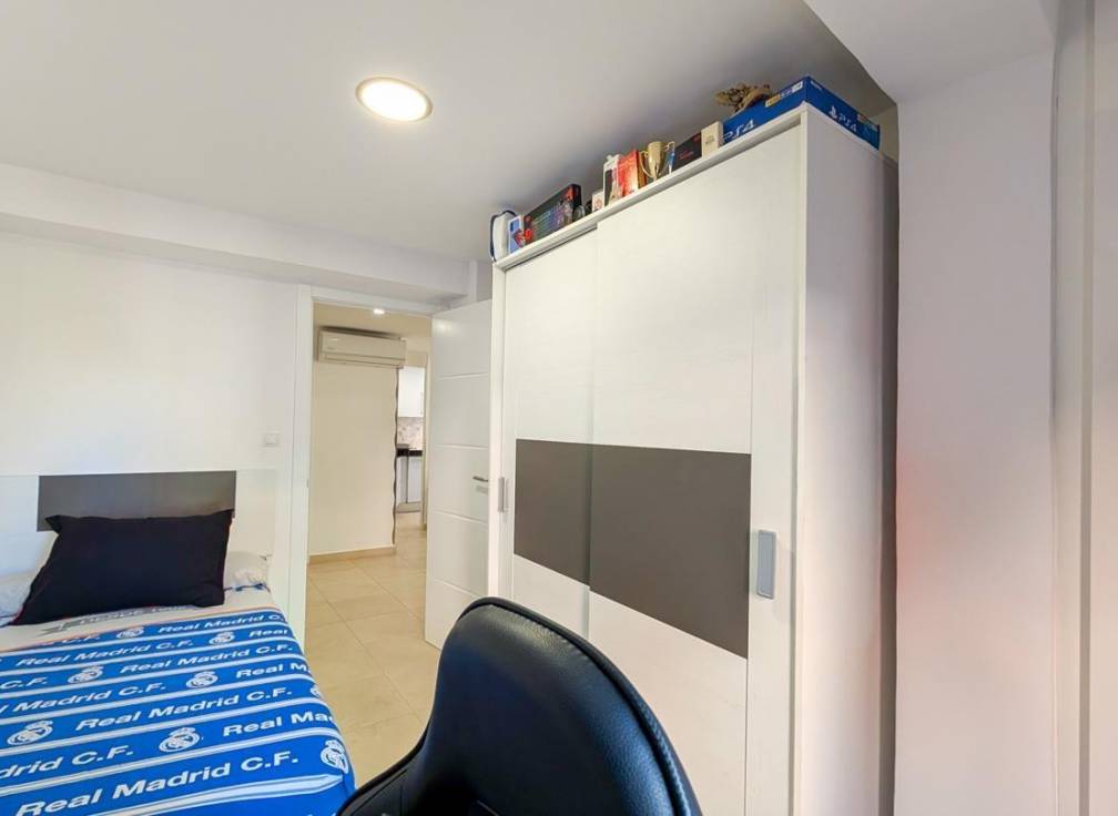 Resale - Flat - Santa Pola - Centro