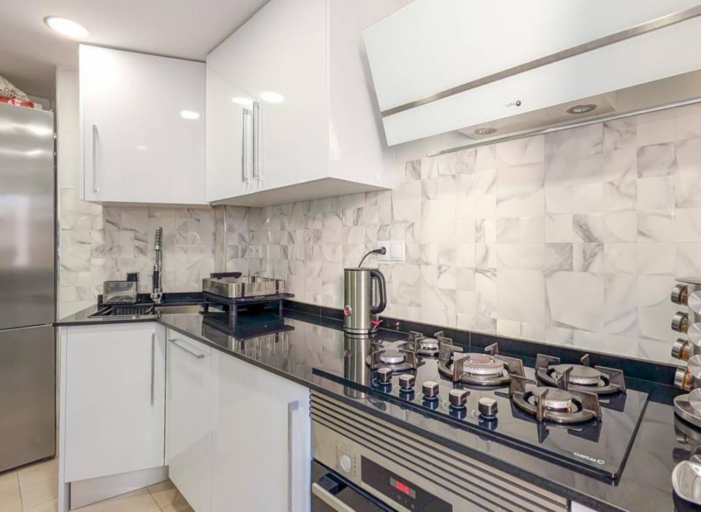 Resale - Flat - Santa Pola - Centro