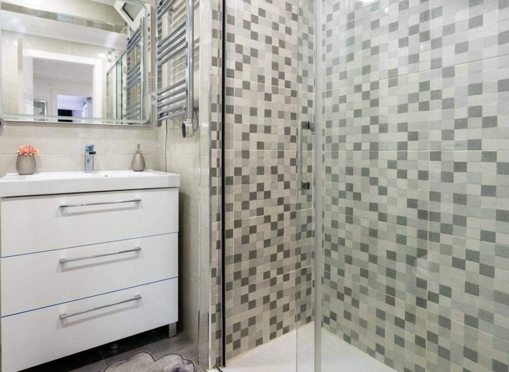 Resale - Flat - Santa Pola - Centro