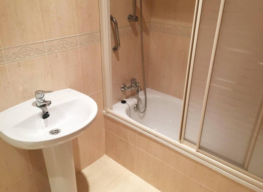 Resale - Flat - Santa Pola - Centro