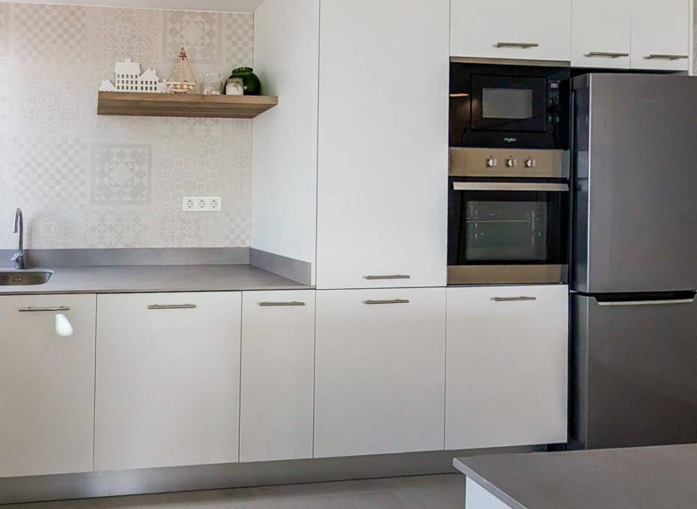 Resale - Flat - Santa Pola - Centro